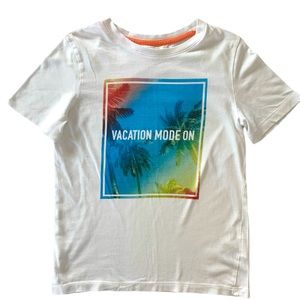 H&M Vacation Design T-Shirt. 8-10